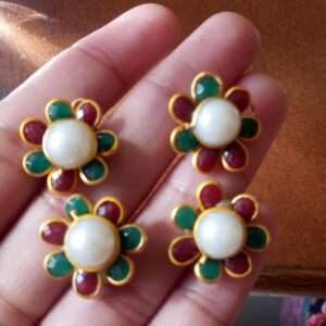 Pachi Studs- Red and green with centre pearl