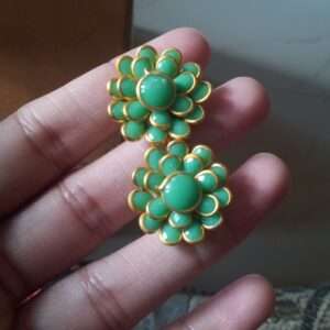Double layer pachi studs - Parrot Green
