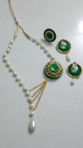 Pearl and silk Thread necklace set