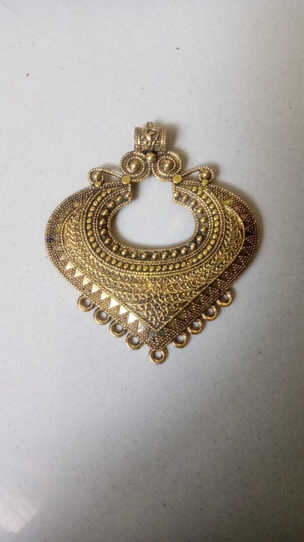 Antique gold pendant - heart shape