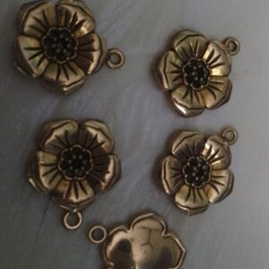 Antique Metal charms - flower design - pack of 5
