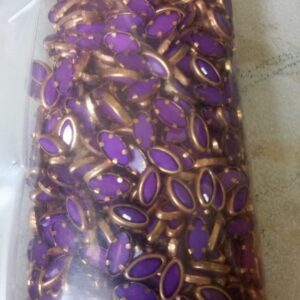 Framed kundans oval purple 8mm 10g