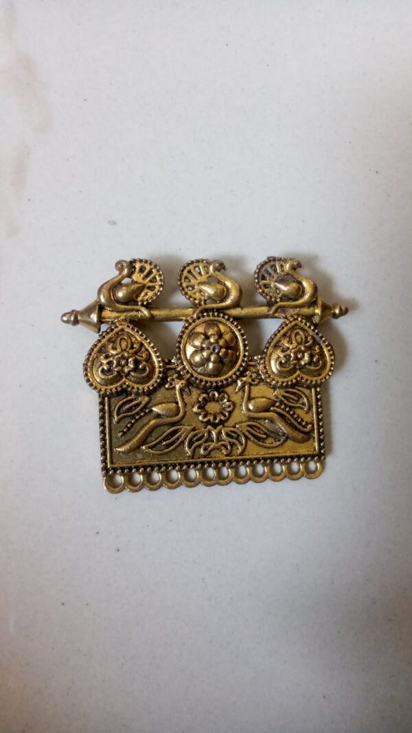 antique gold pendants