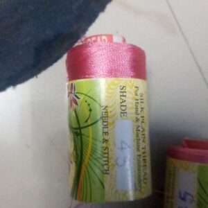 Light pink silk thread 45 Vardha brand
