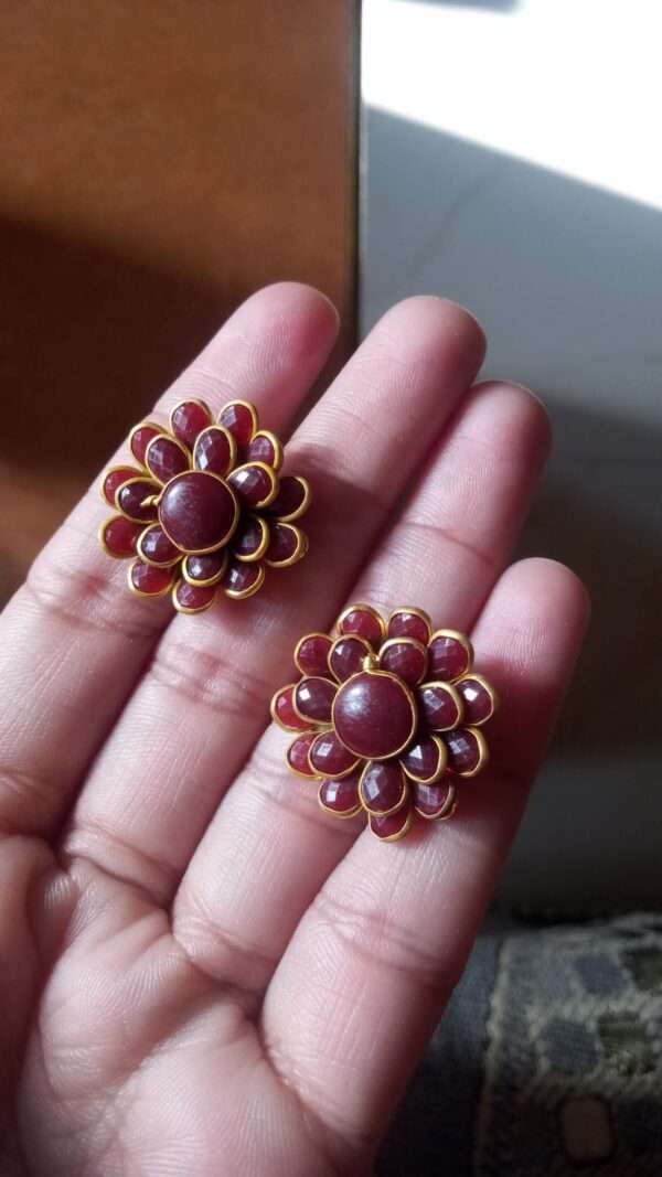 Double layer pachi studs - Maroon