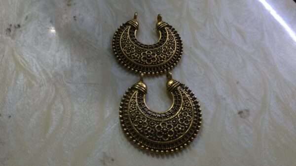 Antique gold chandbali type earring bases 1 pair