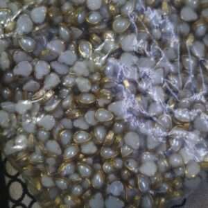 Framed Kundans white pearl thilak shape 6mm