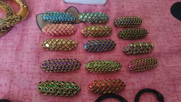 Silk thread kundan saree pins