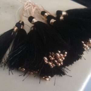 Black tassels with beads - 1 dozen