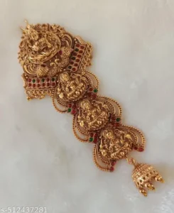 Lakshmi Matt Jadai hand length