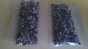 Silver framed round kundans 3mm