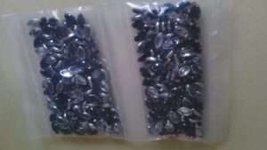 Silver framed Eye shape kundans 6mm - 10 grams