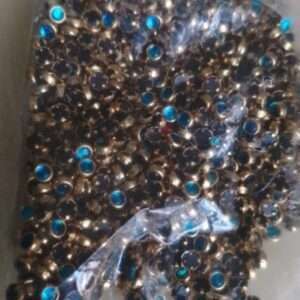 Framed kundans round 3mm light blue 10g