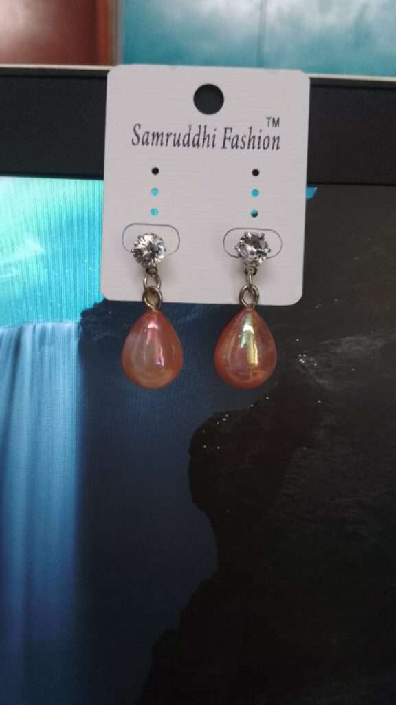 Peach drop beads earrings
