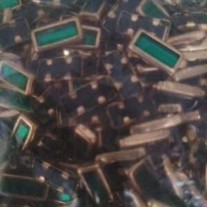 Framed kundans – Rectangle dark green - 10 grams