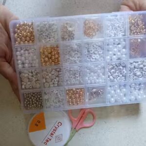 Bracelet making kit