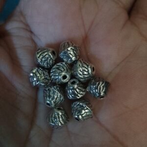 Antique silver beads - pack of 10