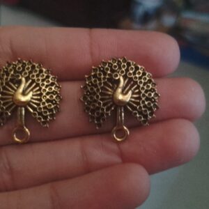 Antique gold round peacock studs