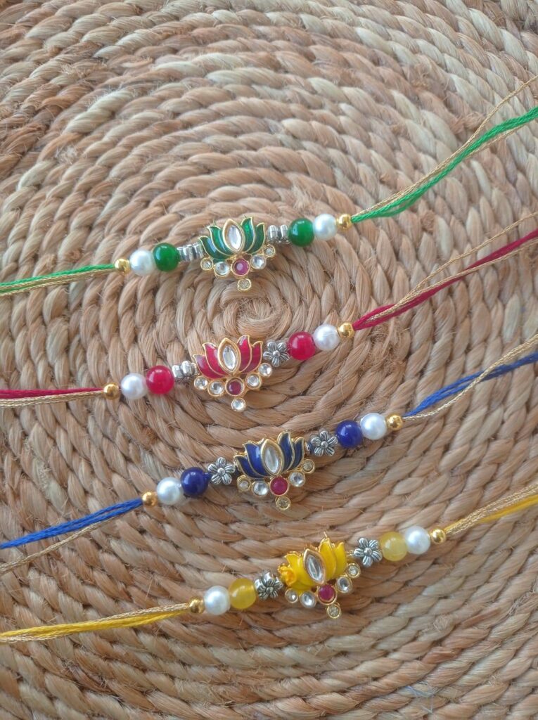 Lotus Rakhis