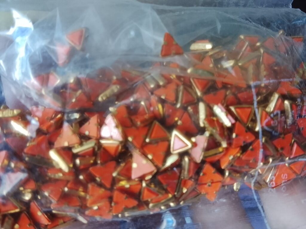 Triangle Kundans Matt Light orange- 10 grams